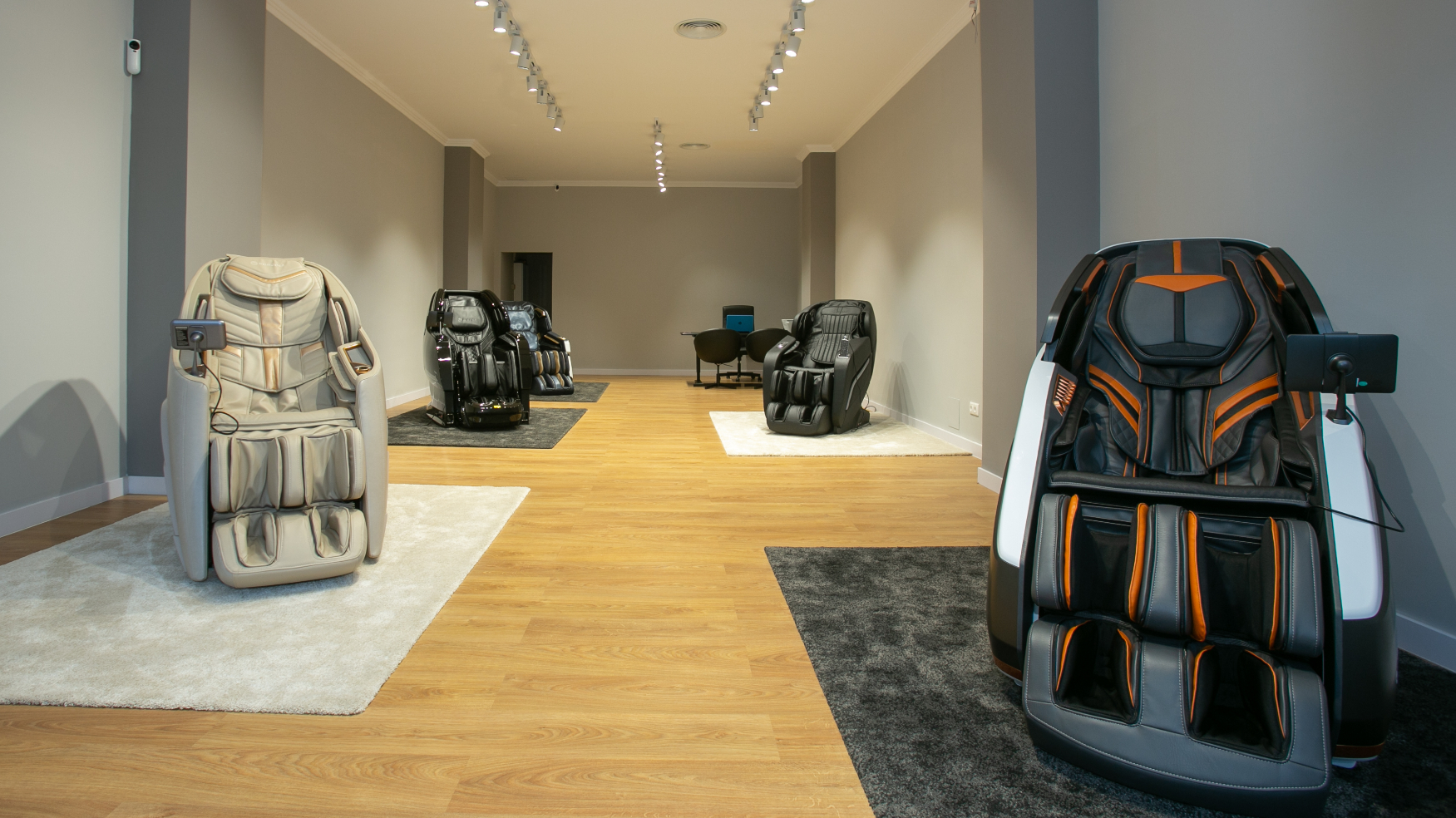 <p class="p1"><span class="s1">Sillones de masaje en Málaga - Contacto</span><br><span class="s1">Puerto Banus, ubicado en P.º Javier López, 29660 Marbella</span></p>